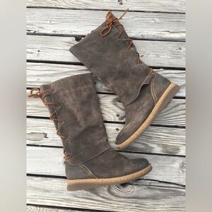 Born Sable Brown Distressed Tall Leather boots size 7 US 38 EUR woman’s